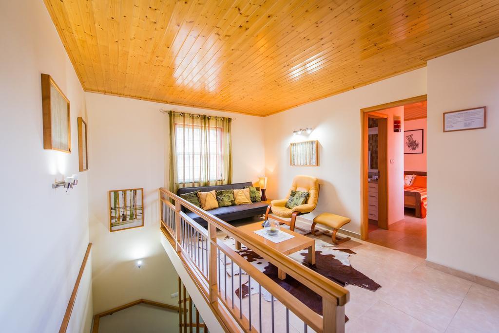 Adega Pedra Do Lagar Villa Calheta de Nesquim Екстериор снимка
